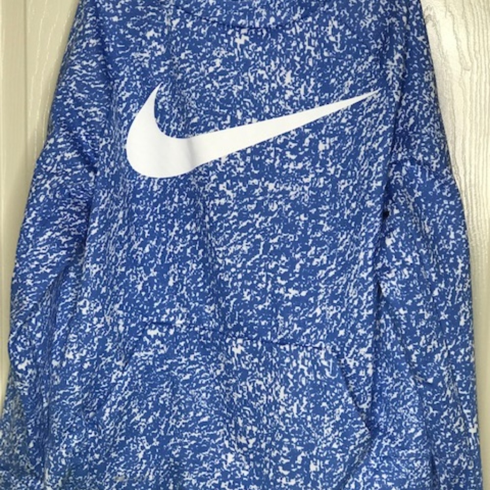 Boy's Nike SWOOSH Dri-Fit Pullover
